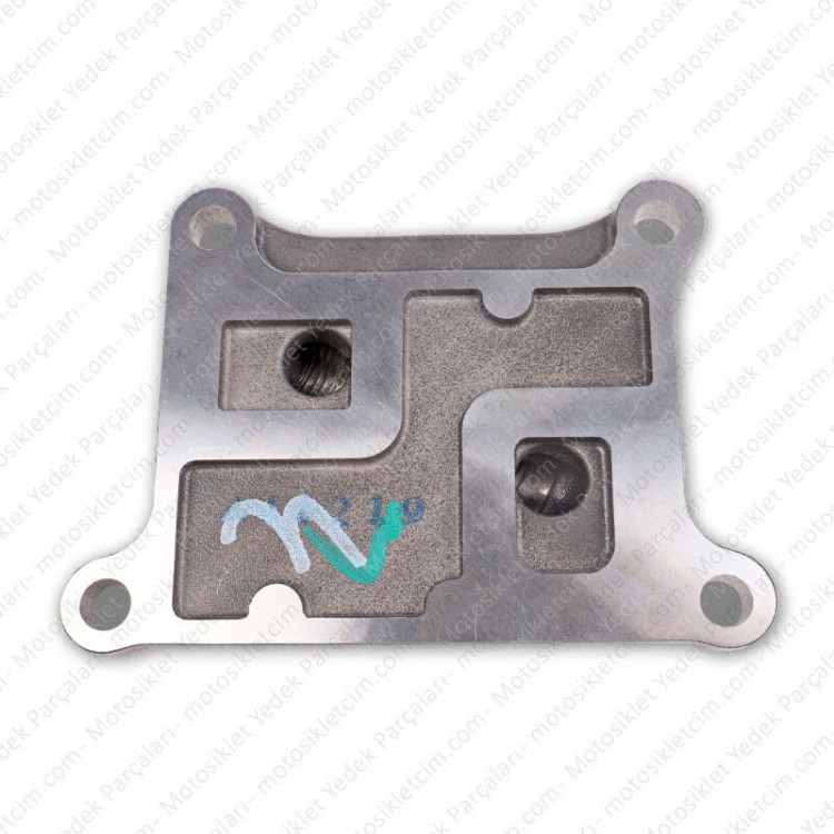 CFMOTO 450MT Yağ Geçiş Kapağı Gri